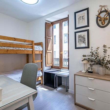 Апартаменти Central Luxury Flat With Free Parking Валенсія Екстер'єр фото